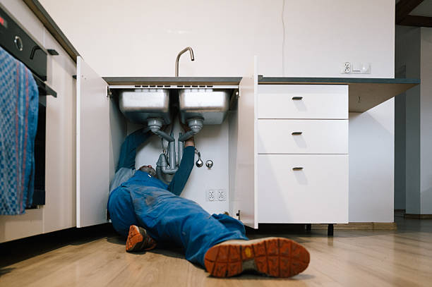 Professional Leak Detection technician working in Olmsted Falls, OH